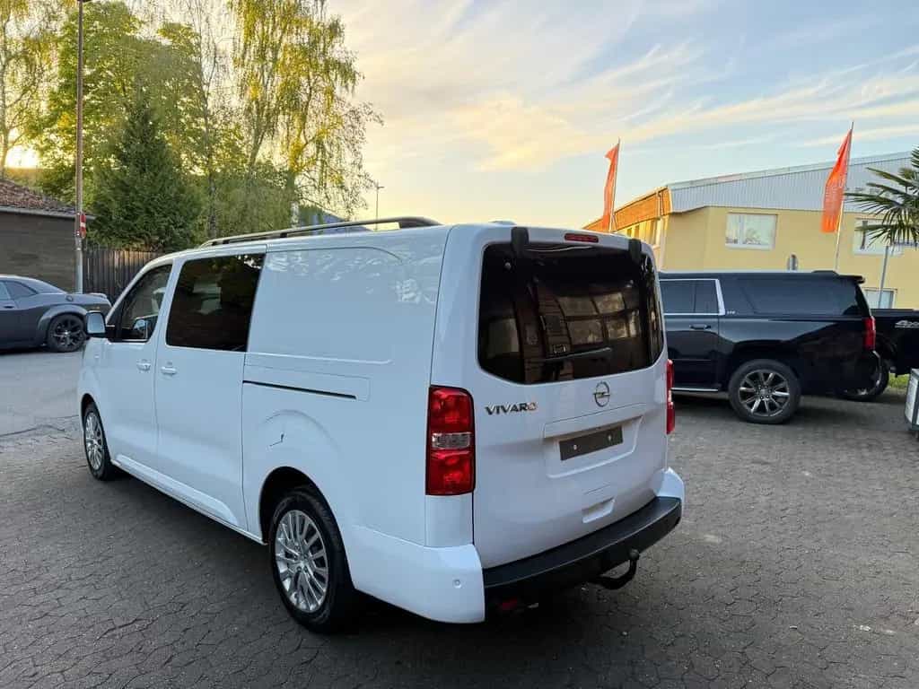 Opel Standheizu SITZE*NAVI*KLIMA*KAMERA*KEYLES*AHK* 10/2024-photo-25