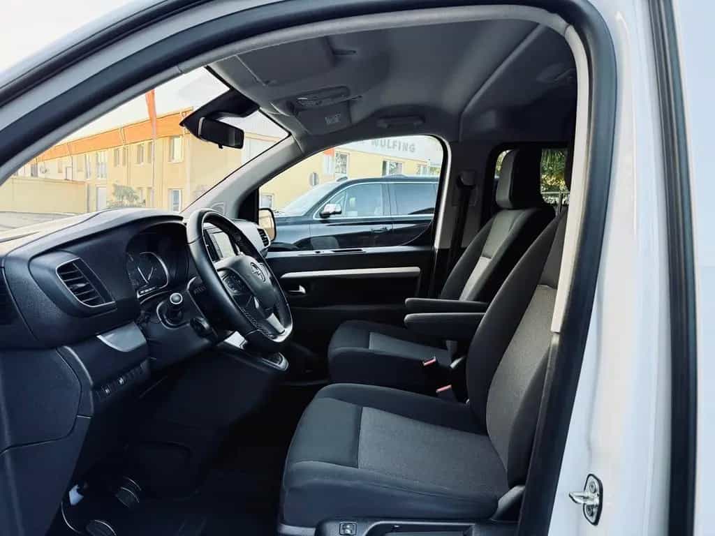 Opel Standheizu SITZE*NAVI*KLIMA*KAMERA*KEYLES*AHK* 10/2024-photo-32