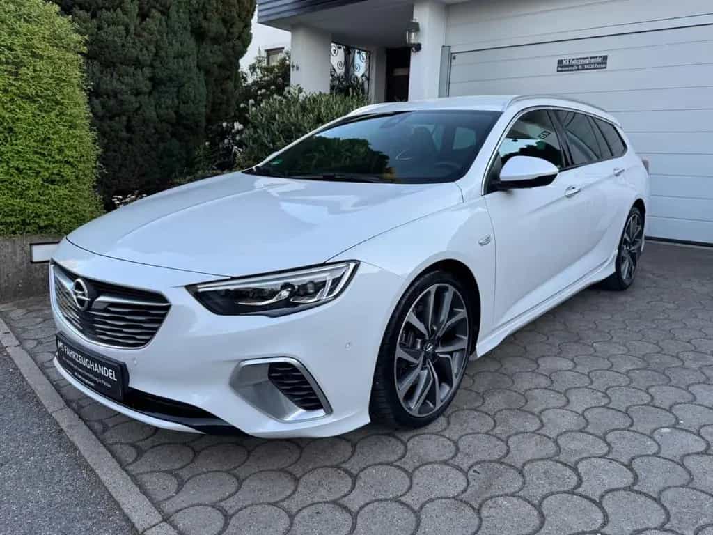 Opel Insignia GSi 4x4 *VOLL*HUD*1.Hand*MwST* 06/2018-photo-0