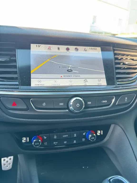 Opel Insignia GSi 4x4 *VOLL*HUD*1.Hand*MwST* 06/2018-photo-13