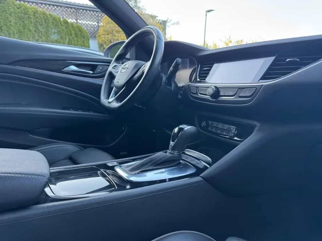 Opel Insignia GSi 4x4 *VOLL*HUD*1.Hand*MwST* 06/2018-photo-17