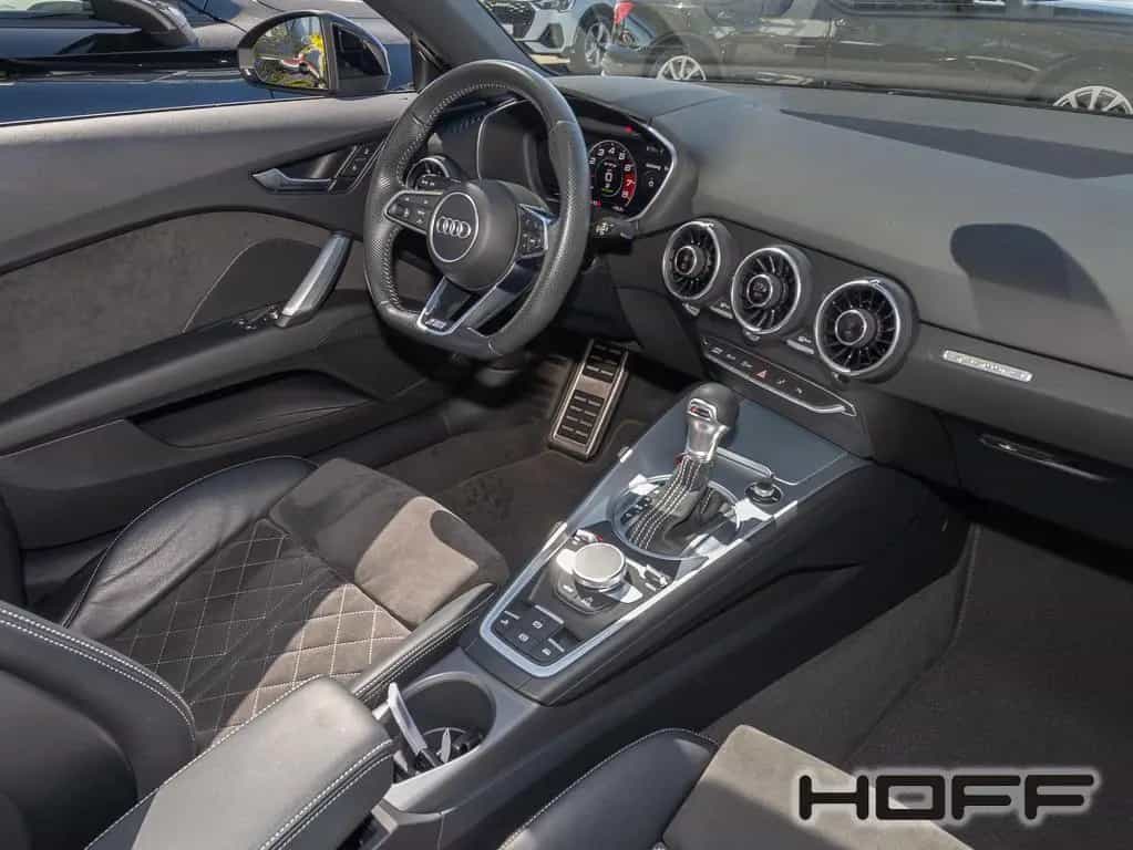 Audi TTS Roadster quattro Matrix LED Navi Plus 20Zoll 04/2021-photo-6