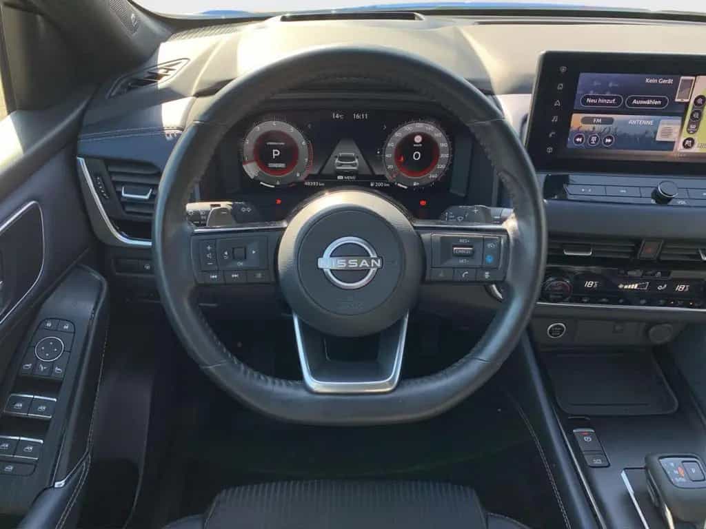 Nissan Qashqai 1.3 DIG-T 4x4 Tekna AT Navi 360° SHZ AHK 11/2022-photo-6