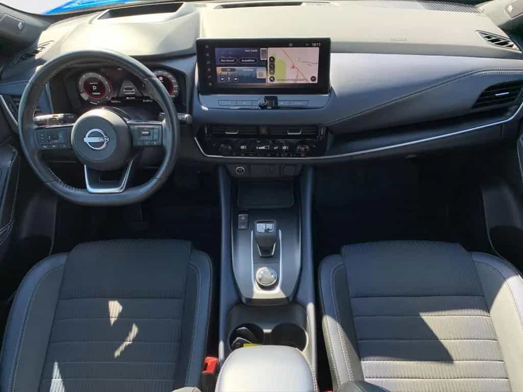 Nissan Qashqai 1.3 DIG-T 4x4 Tekna AT Navi 360° SHZ AHK 11/2022-photo-7