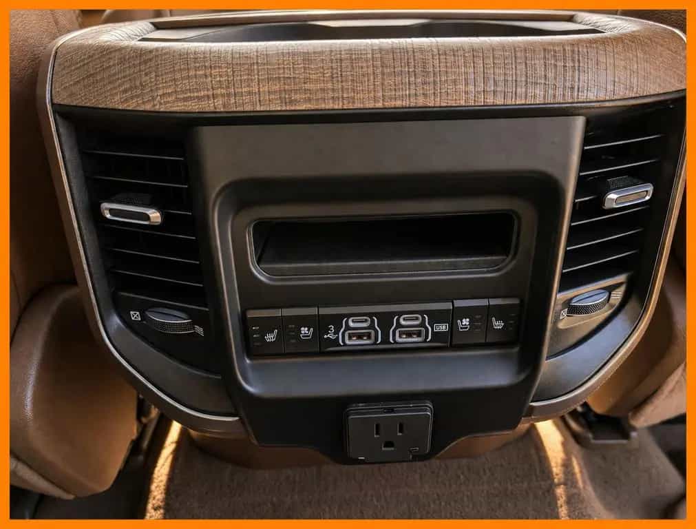 Dodge RAM 1500 Longhorn 5.7 4x4 Panorama ACC 02/2019-photo-21