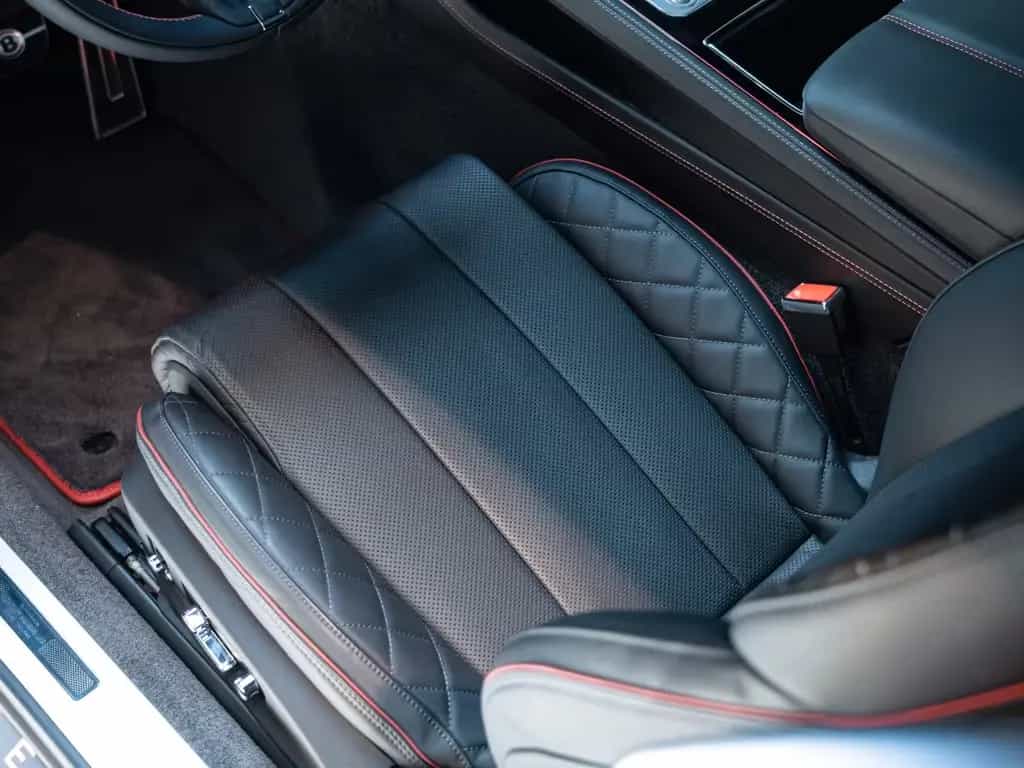 Bentley Continental GT V8 Coupe 04/2022-photo-8