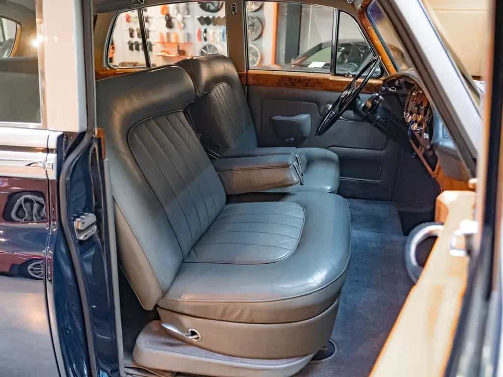Rolls-Royce Silver Cloud III Saloon - LHD 07/1965-photo-11