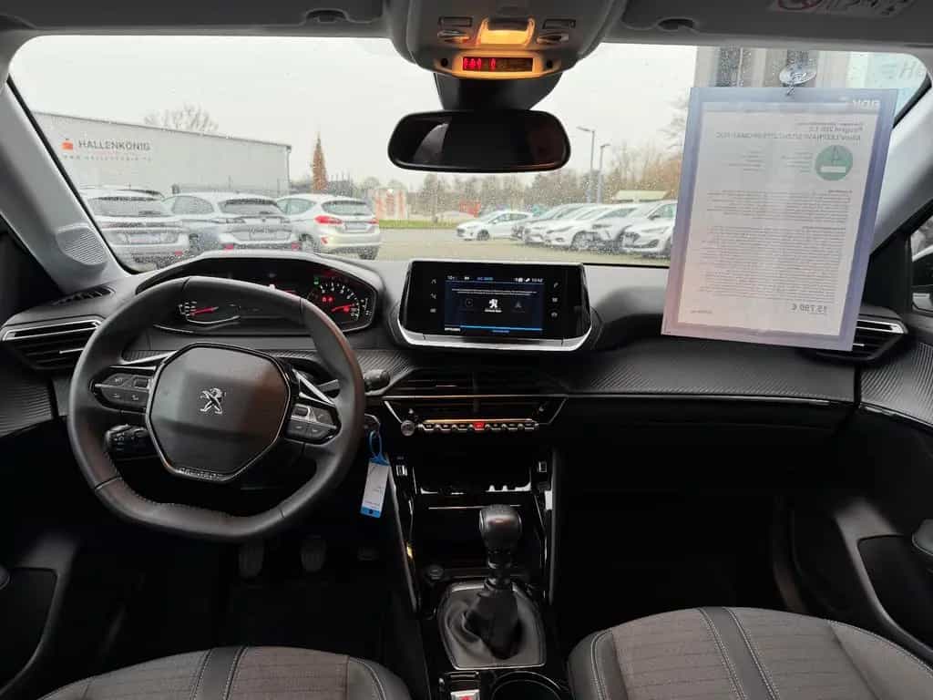 Peugeot 208 1.2 Allure*LED*NAVI*SITZHZG*TEMPOMAT*PDC 03/2023-photo-9