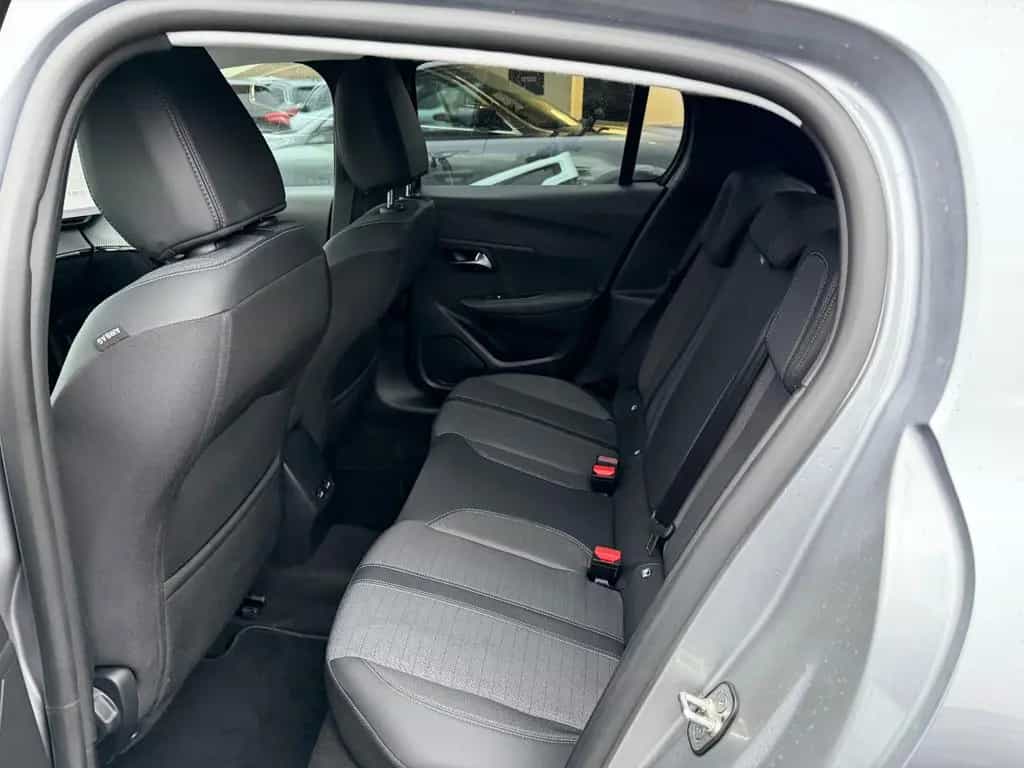 Peugeot 208 1.2 Allure*LED*NAVI*SITZHZG*TEMPOMAT*PDC 03/2023-photo-18