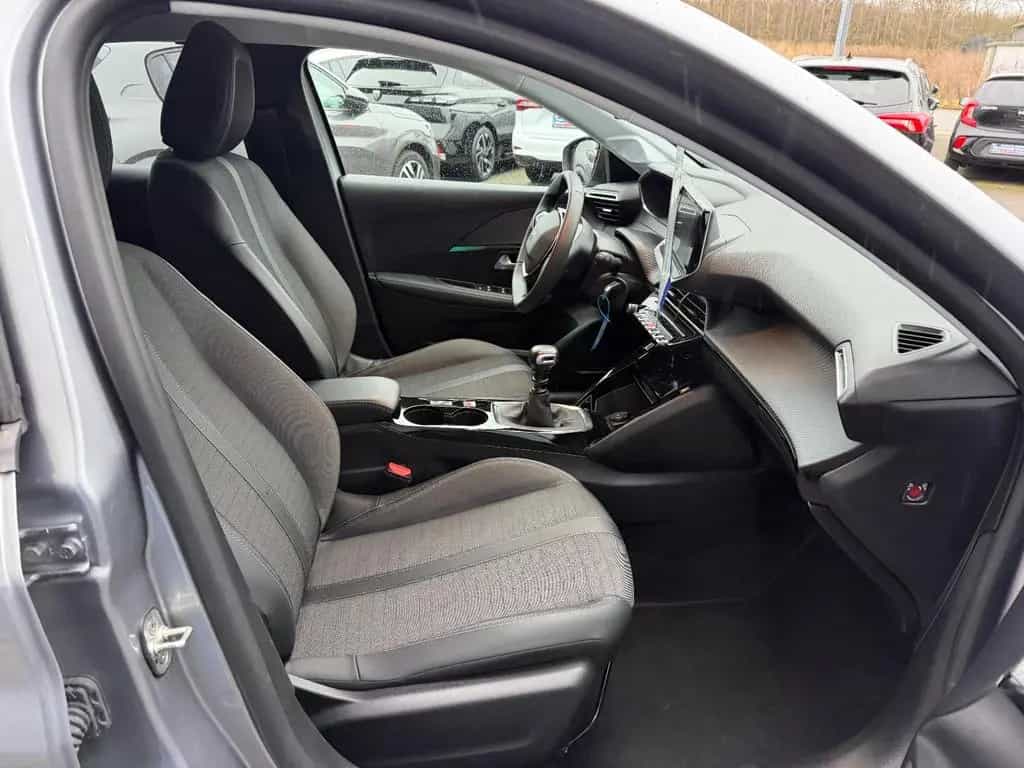 Peugeot 208 1.2 Allure*LED*NAVI*SITZHZG*TEMPOMAT*PDC 03/2023-photo-21