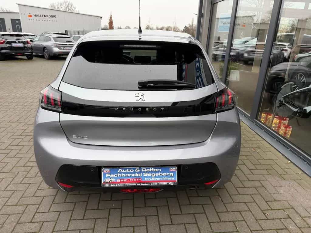 Peugeot 208 1.2 Allure*LED*NAVI*SITZHZG*TEMPOMAT*PDC 03/2023-photo-4