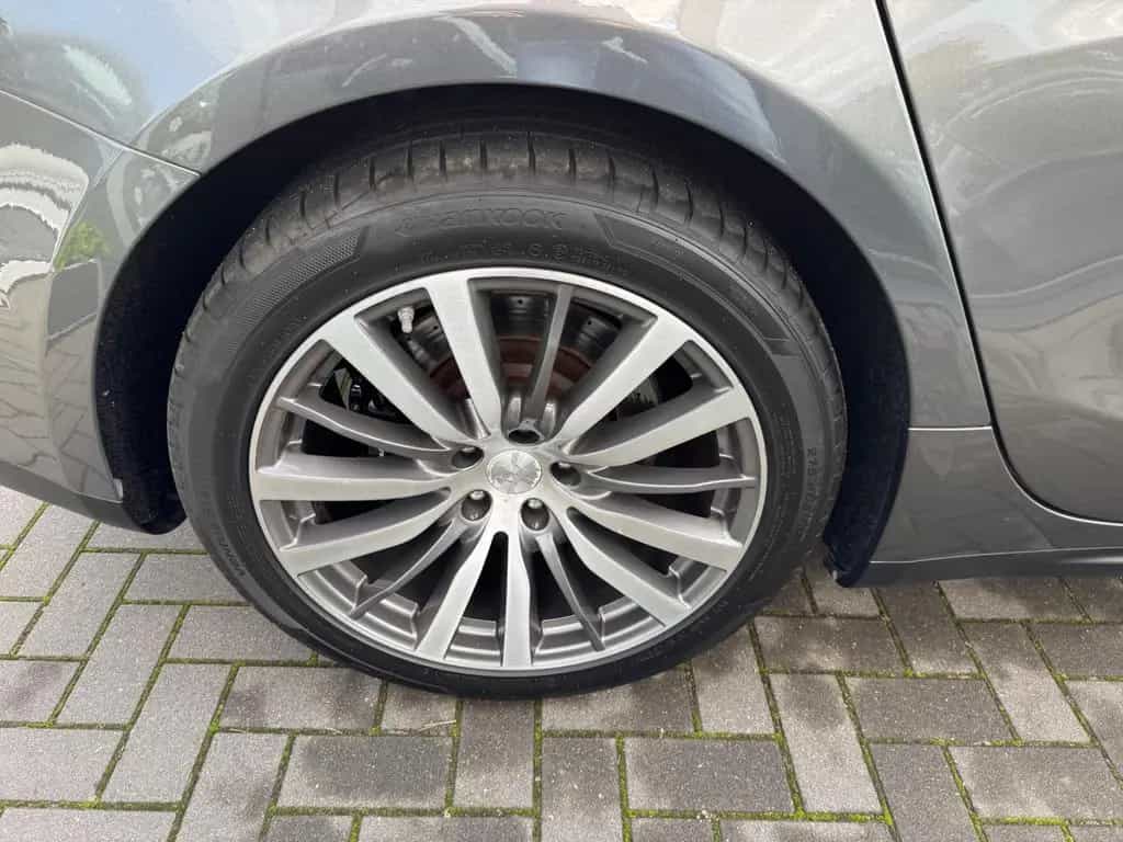 Maserati Ghibli S 3.0 V6 Q4 Automatik*XENON*LEDER 09/2016-photo-24