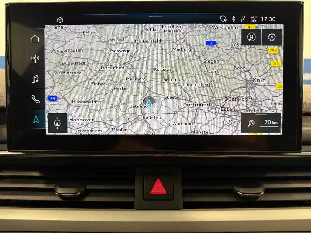 Audi A4 Allroad quattro 40 TDI AHK HUD Matrix Leder 01/2022-photo-17