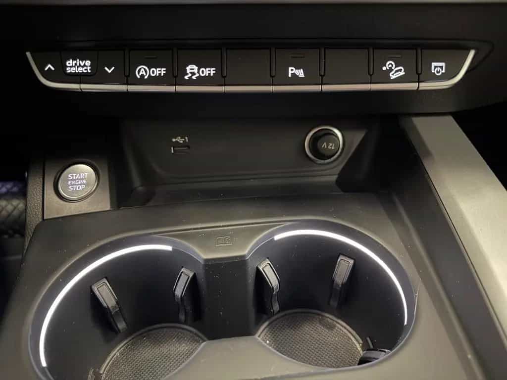 Audi A4 Allroad quattro 40 TDI AHK HUD Matrix Leder 01/2022-photo-25