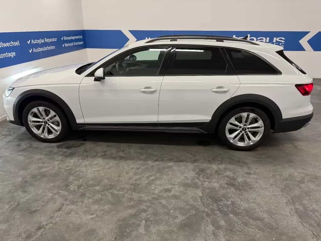 Audi A4 Allroad quattro 40 TDI AHK HUD Matrix Leder 01/2022-photo-4