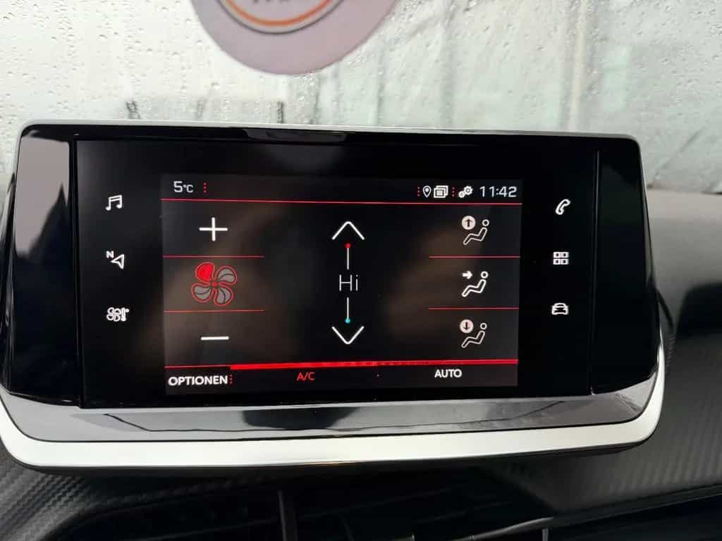 Peugeot 208 1.2 Allure*LED*NAVI*SITZHZG*TEMPOMAT*PDC 05/2023-photo-16
