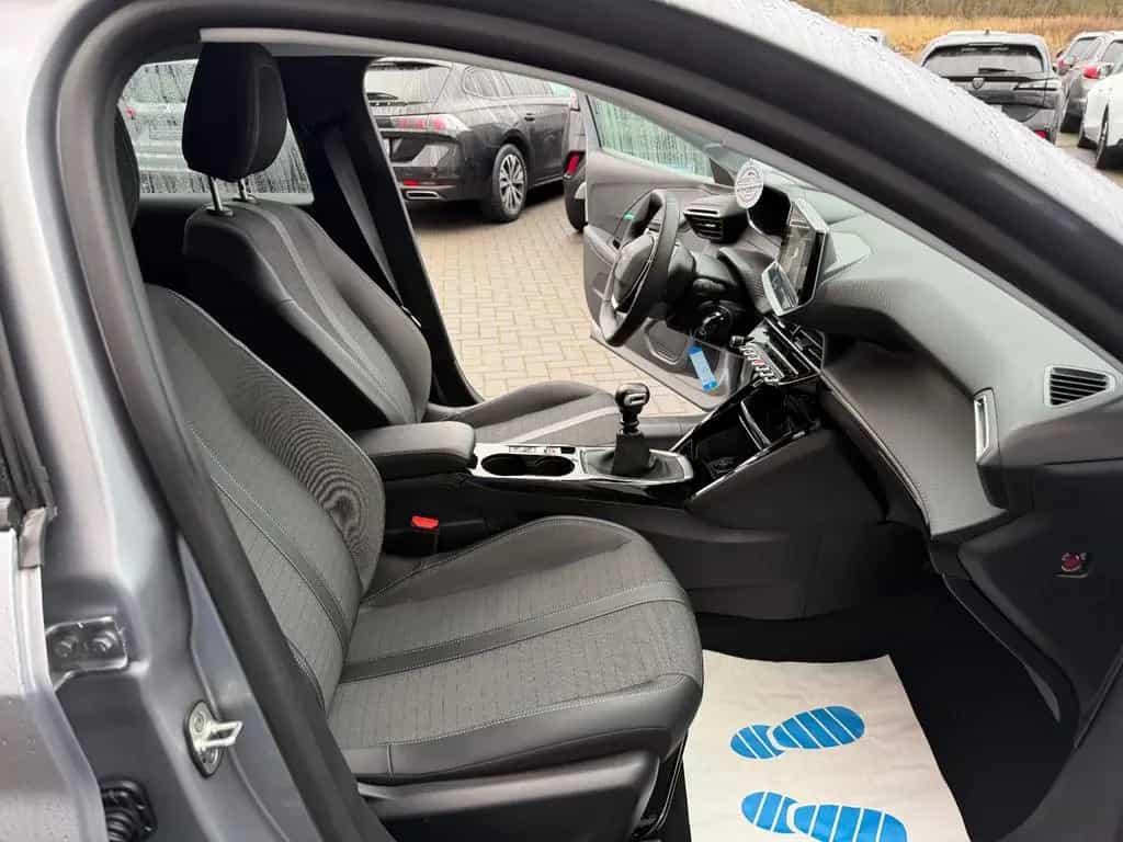 Peugeot 208 1.2 Allure*LED*NAVI*SITZHZG*TEMPOMAT*PDC 05/2023-photo-21