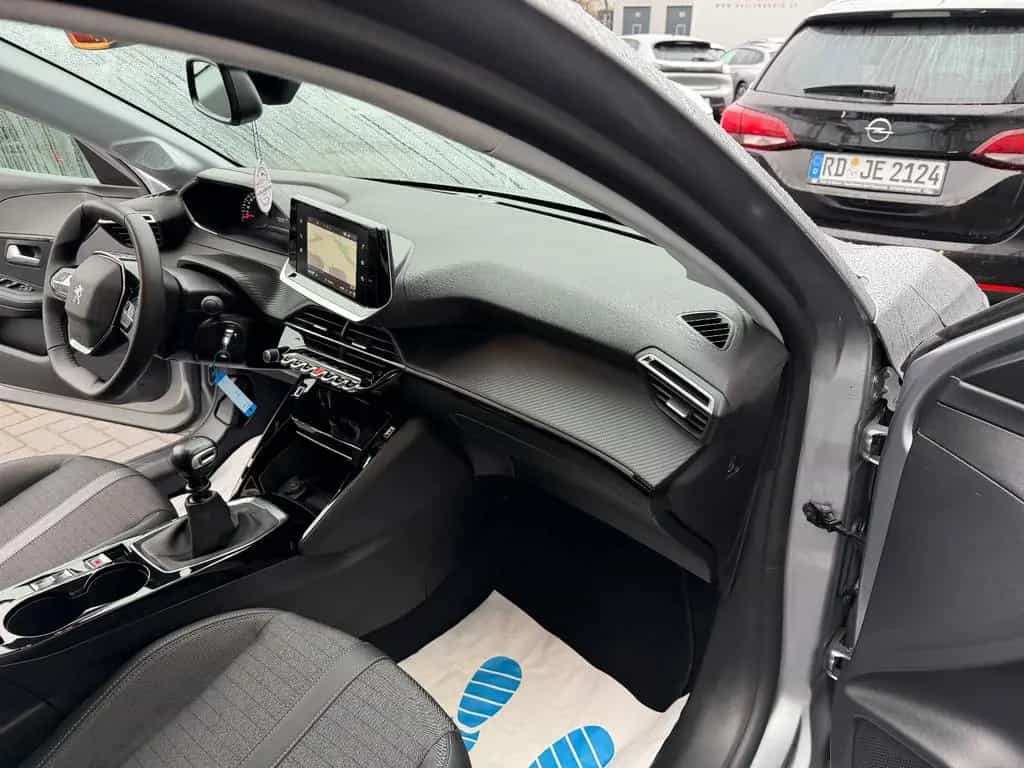 Peugeot 208 1.2 Allure*LED*NAVI*SITZHZG*TEMPOMAT*PDC 05/2023-photo-22