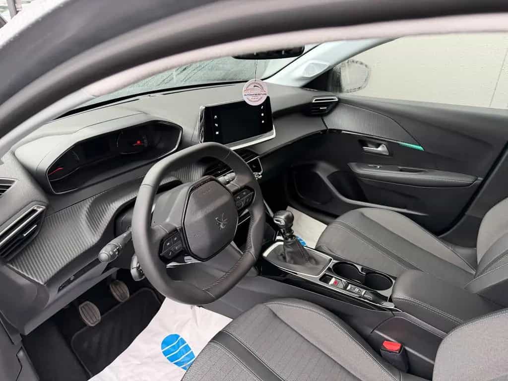Peugeot 208 1.2 Allure*LED*NAVI*SITZHZG*TEMPOMAT*PDC 05/2023-photo-8