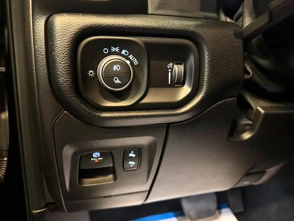 Dodge RAM 1500 5.7 Rebel 4x4 / Harman-Kardon / LED 07/2020-photo-22