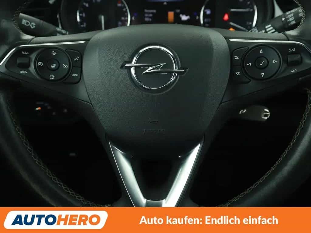 Opel Insignia 2.0 CDTI Elegance Aut.*NAVI*TEMPO*CAM* 10/2021-photo-16