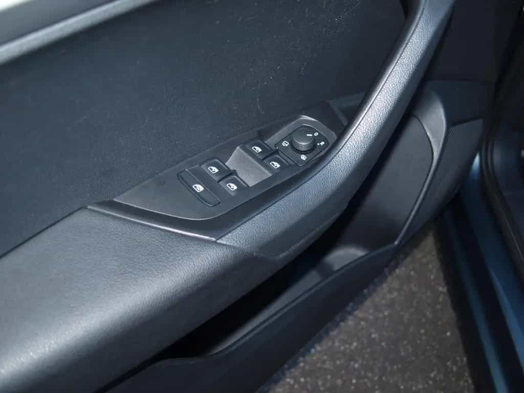 Skoda Karoq Ambition 12/2019-photo-6