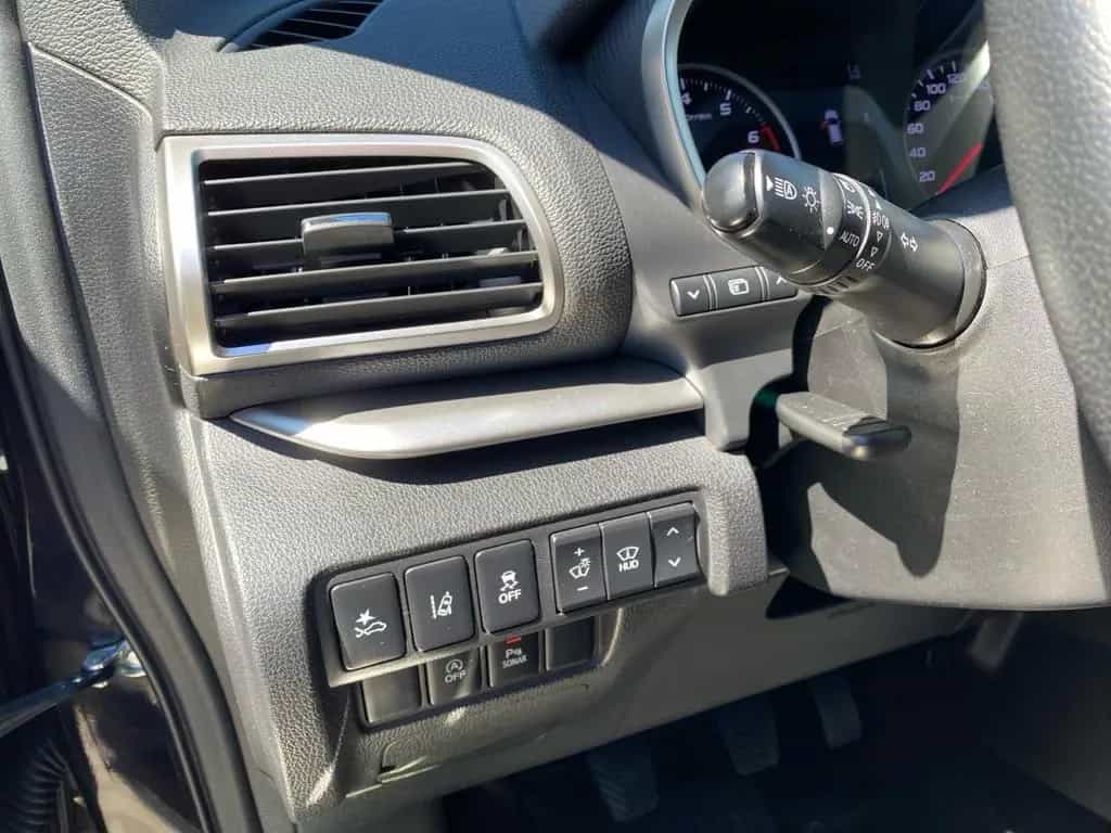 Mitsubishi Eclipse Cross Top 1.5 T-MIVEC TEMP+PDC+HUD+4xSHZ 06/2018-photo-15