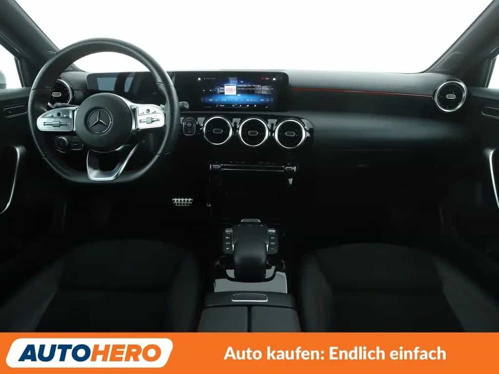 Mercedes-Benz A 180 AMG Line Aut.*NAVI*CAM*LED*PDC*SHZ*TEMPO* 10/2020-photo-11