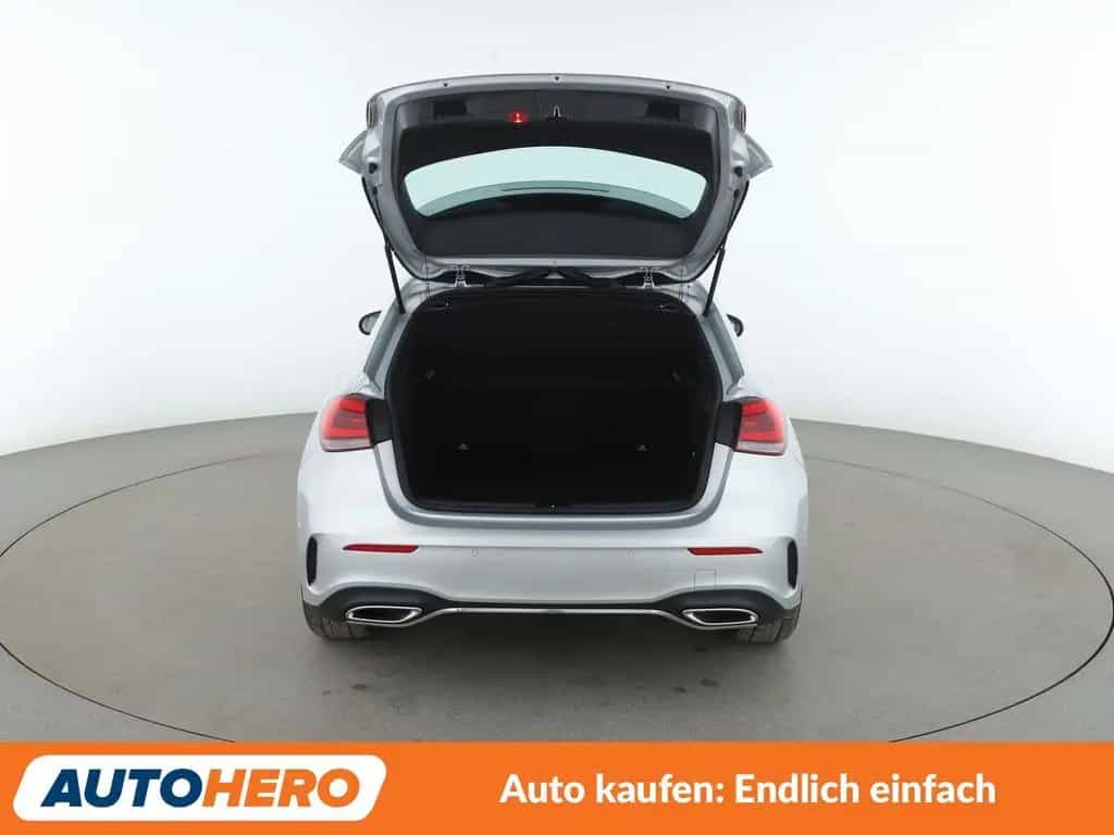 Mercedes-Benz A 180 AMG Line Aut.*NAVI*CAM*LED*PDC*SHZ*TEMPO* 10/2020-photo-16