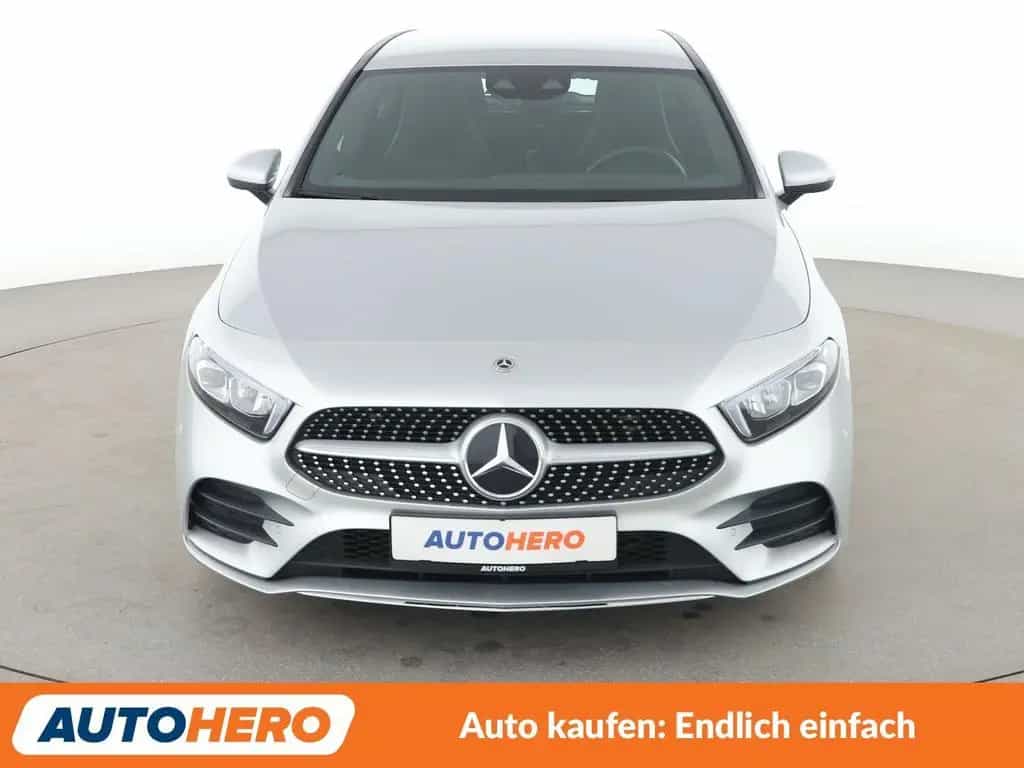 Mercedes-Benz A 180 AMG Line Aut.*NAVI*CAM*LED*PDC*SHZ*TEMPO* 10/2020-photo-8