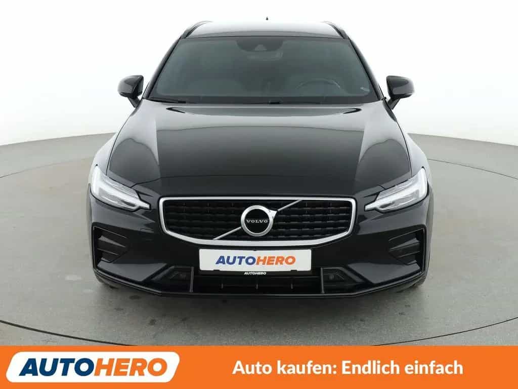Volvo V60 2.0 T4 R-Design Aut.*NAVI*LED*CAM*SHZ*TEMPO* 10/2019-photo-8