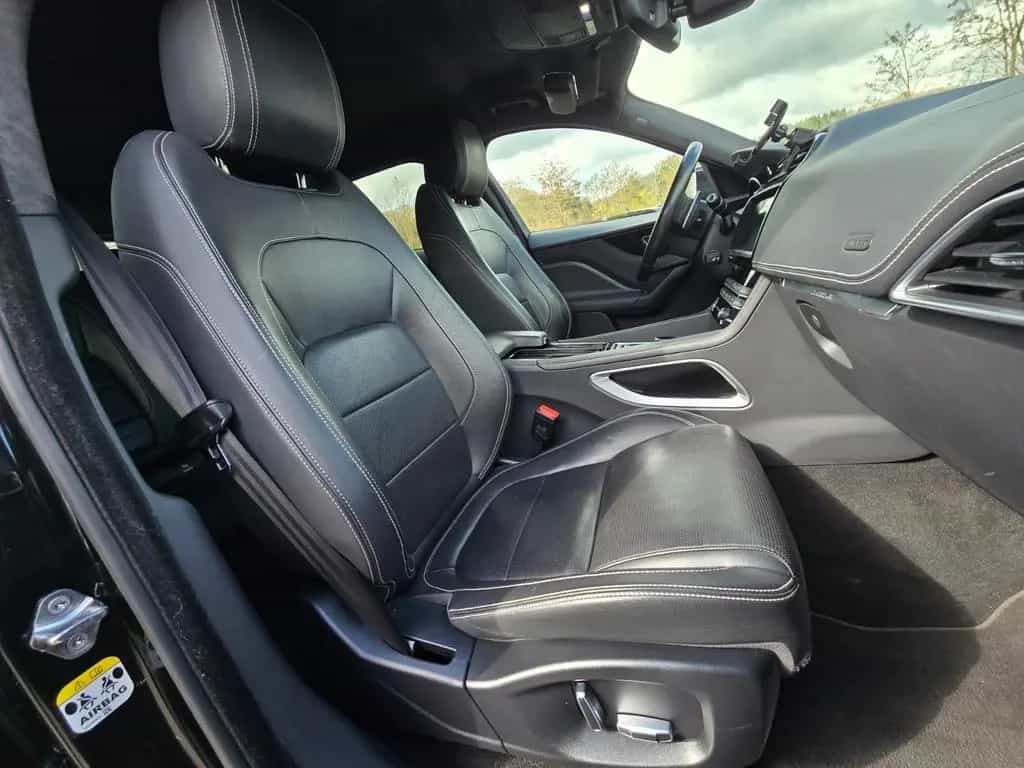 Jaguar F-Pace R-Sport AWD *Vollleder* 08/2019-photo-14