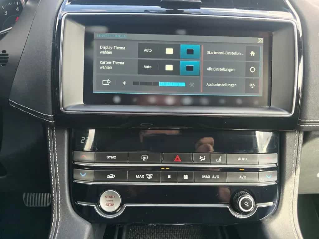 Jaguar F-Pace R-Sport AWD *Vollleder* 08/2019-photo-18