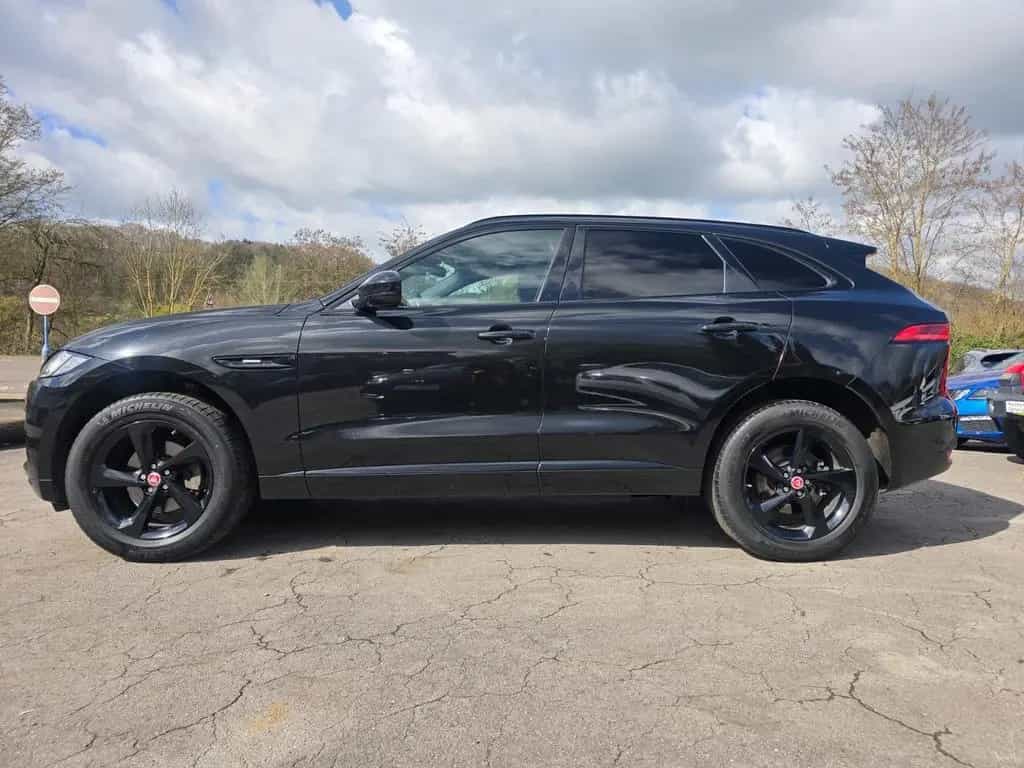 Jaguar F-Pace R-Sport AWD *Vollleder* 08/2019-photo-3