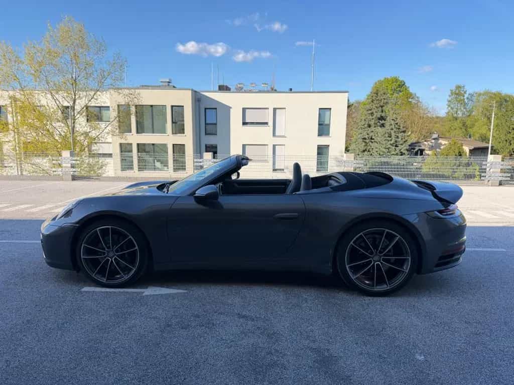 Porsche 992 Carrera Cabriolet Carrera 09/2022-photo-4
