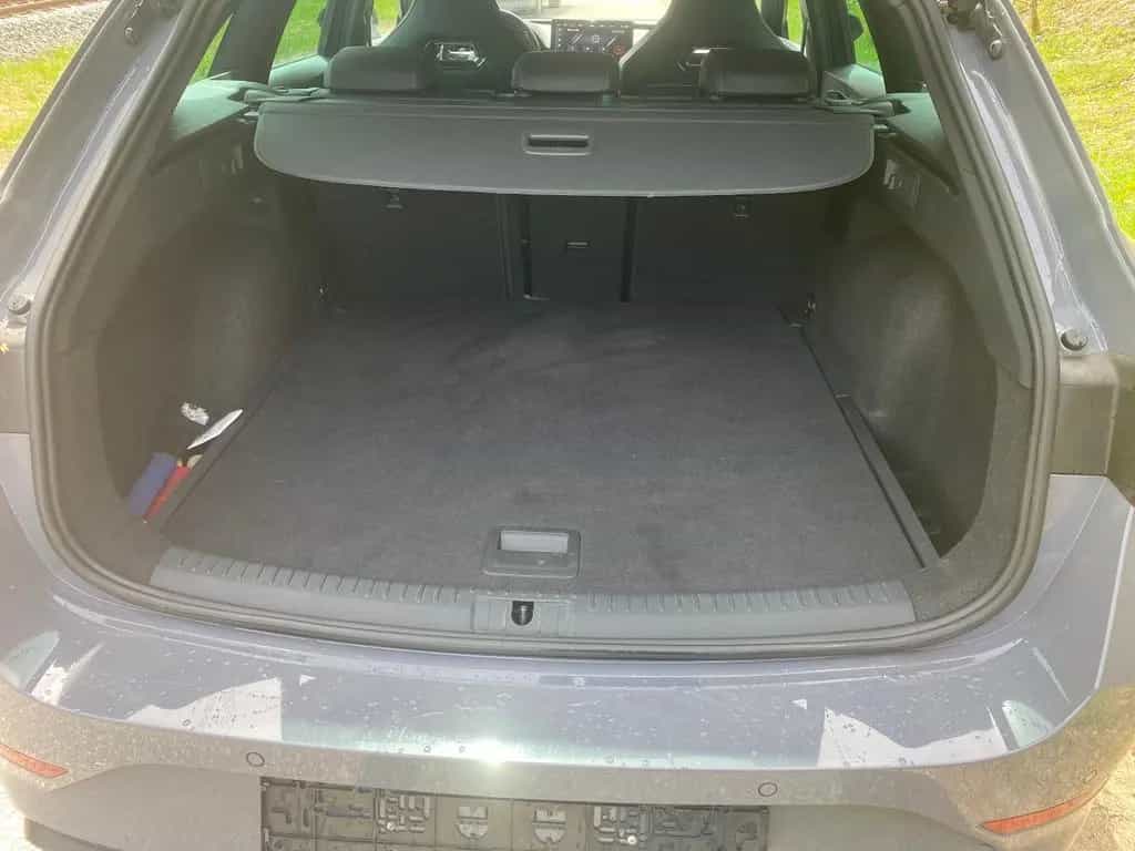 Cupra Leon 2.0 TSI  VZ   Matrix /Sportschalensitze 04/2023-photo-4