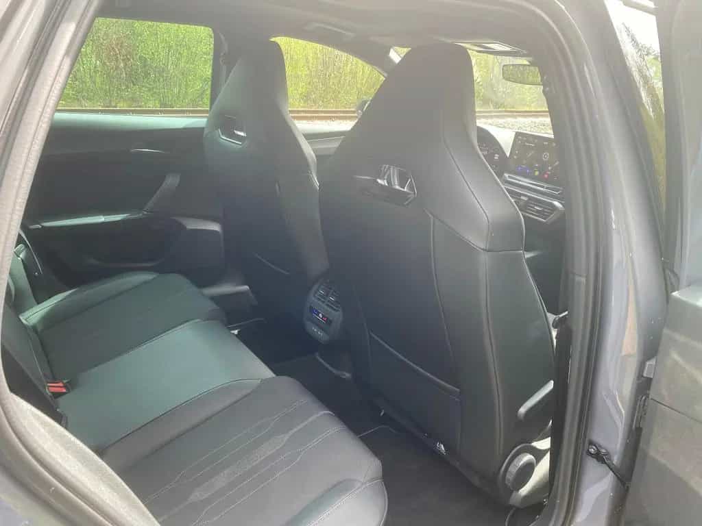 Cupra Leon 2.0 TSI  VZ   Matrix /Sportschalensitze 04/2023-photo-7