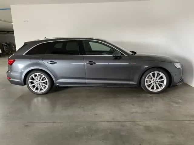 Audi A4 Avant S line 2.0 TFSI S tronic quattro PANO+N 01/2018-photo-2
