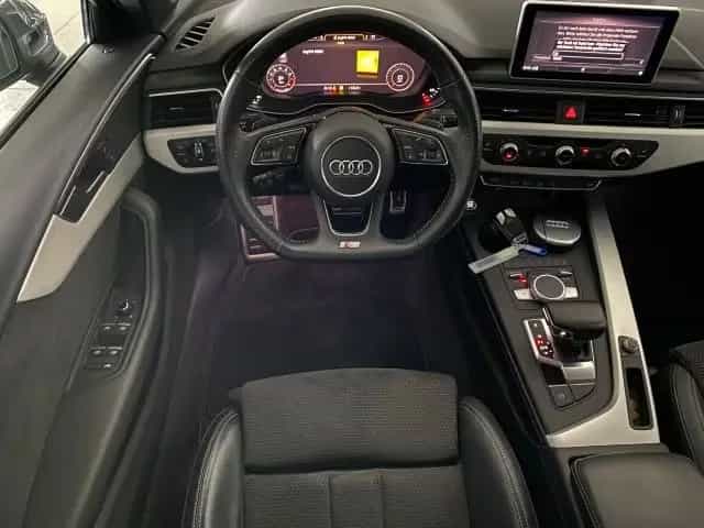 Audi A4 Avant S line 2.0 TFSI S tronic quattro PANO+N 01/2018-photo-4