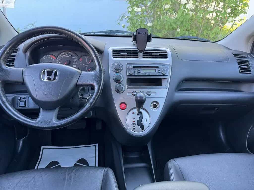 Honda Civic Lim 5trg 1.6 i ES Automatik Leder Sitzheiz 08/2003-photo-10