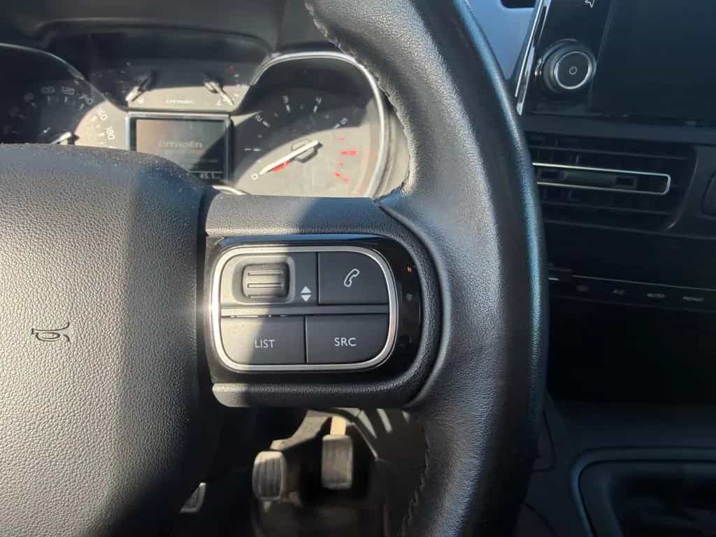 Citroën Berlingo Shine M*NAVI*WINTERRÄDER*DAB* 10/2018-photo-11