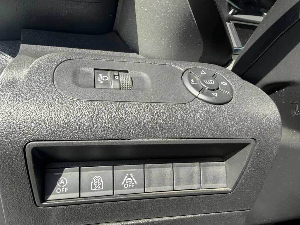Citroën Berlingo Shine M*NAVI*WINTERRÄDER*DAB* 10/2018-photo-13