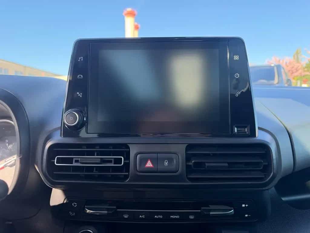 Citroën Berlingo Shine M*NAVI*WINTERRÄDER*DAB* 10/2018-photo-15