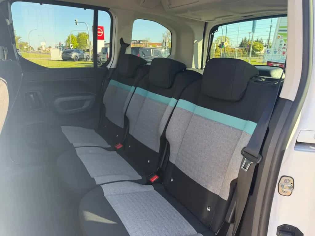 Citroën Berlingo Shine M*NAVI*WINTERRÄDER*DAB* 10/2018-photo-19