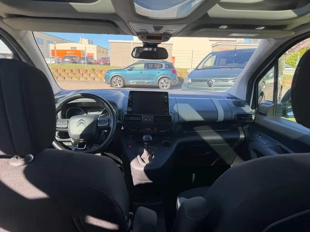 Citroën Berlingo Shine M*NAVI*WINTERRÄDER*DAB* 10/2018-photo-22