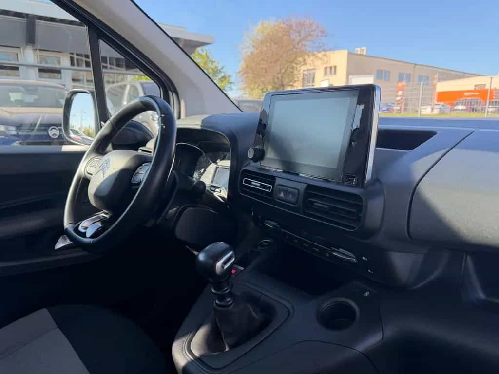 Citroën Berlingo Shine M*NAVI*WINTERRÄDER*DAB* 10/2018-photo-27