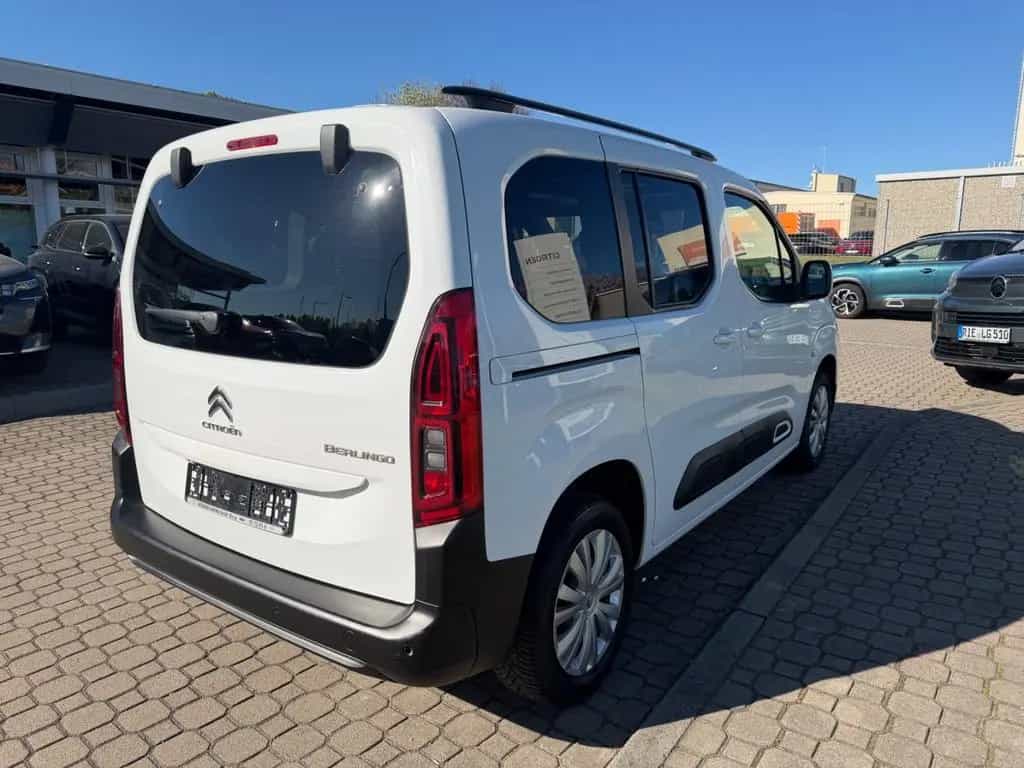 Citroën Berlingo Shine M*NAVI*WINTERRÄDER*DAB* 10/2018-photo-4