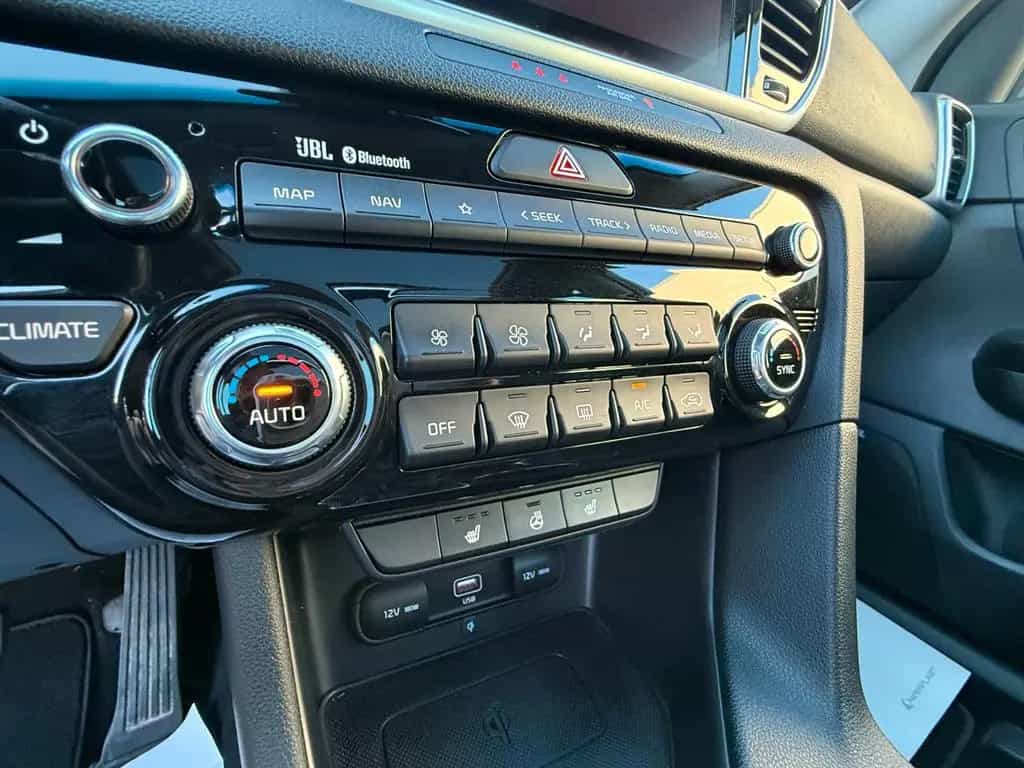 Kia Sportage Black Edition/PANO/LEDER/AHK/LED/KAMERA 09/2021-photo-15