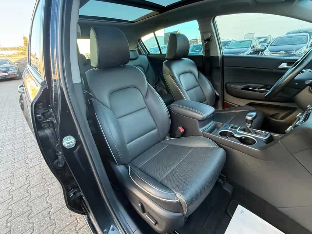 Kia Sportage Black Edition/PANO/LEDER/AHK/LED/KAMERA 09/2021-photo-21