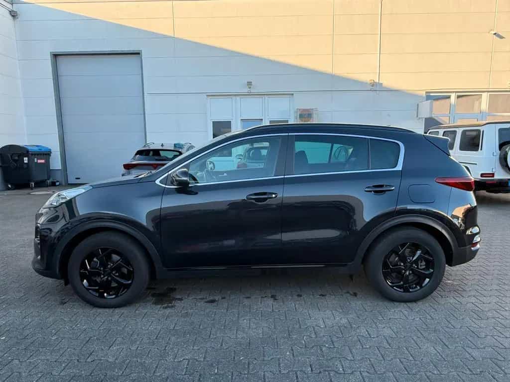 Kia Sportage Black Edition/PANO/LEDER/AHK/LED/KAMERA 09/2021-photo-7